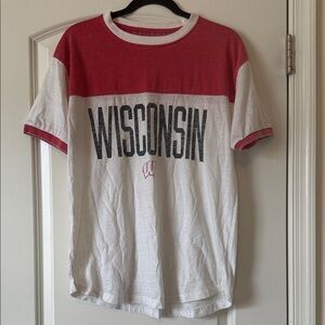 Wisconsin Red and White Women’s Graphic Tee! NWOT!